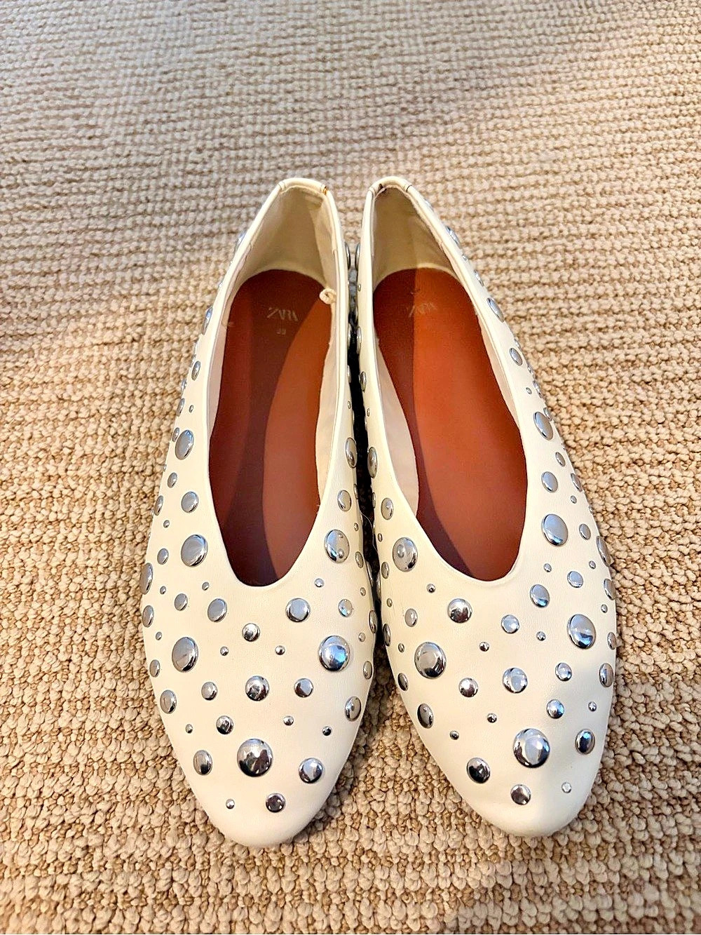 Zara Studded Ballet Flats Cream EU 38